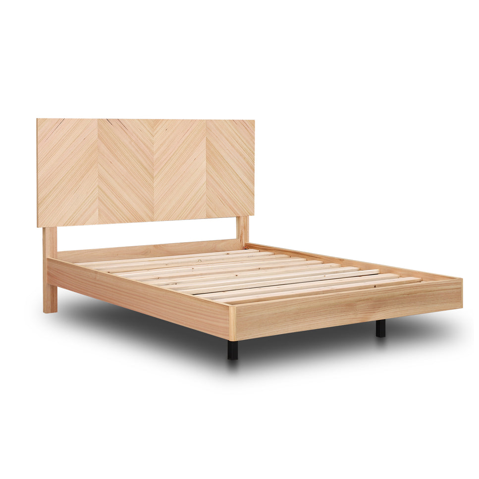 Jazzlyn Queen Bed - NO Lights/USB