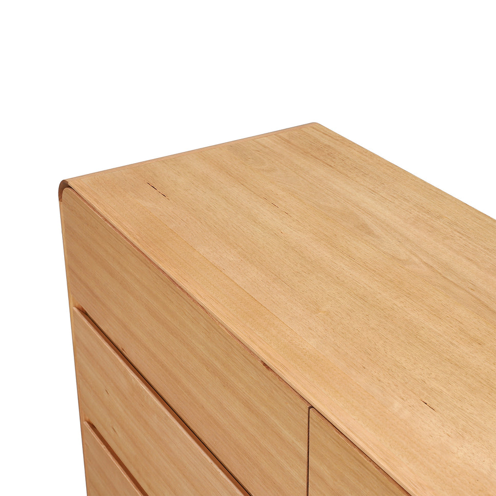 Mira Tasmania Oak Dresser