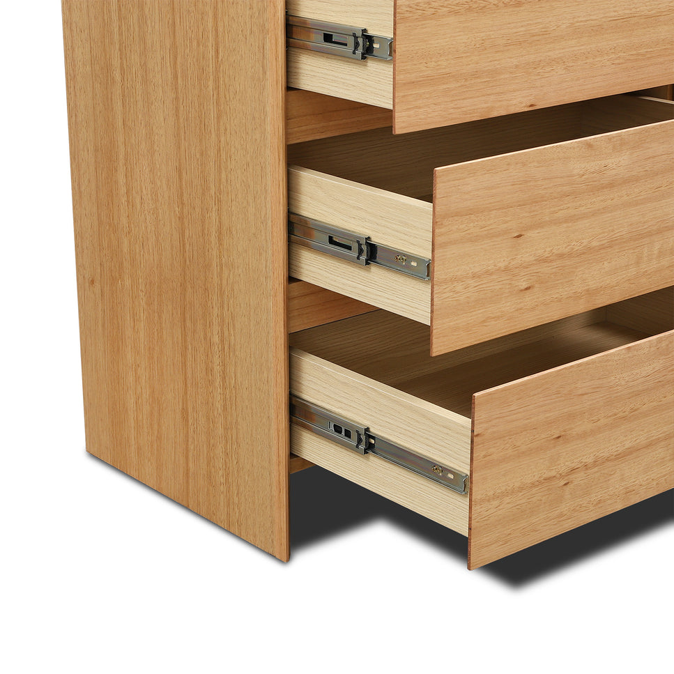 Mira Tasmania Oak Dresser