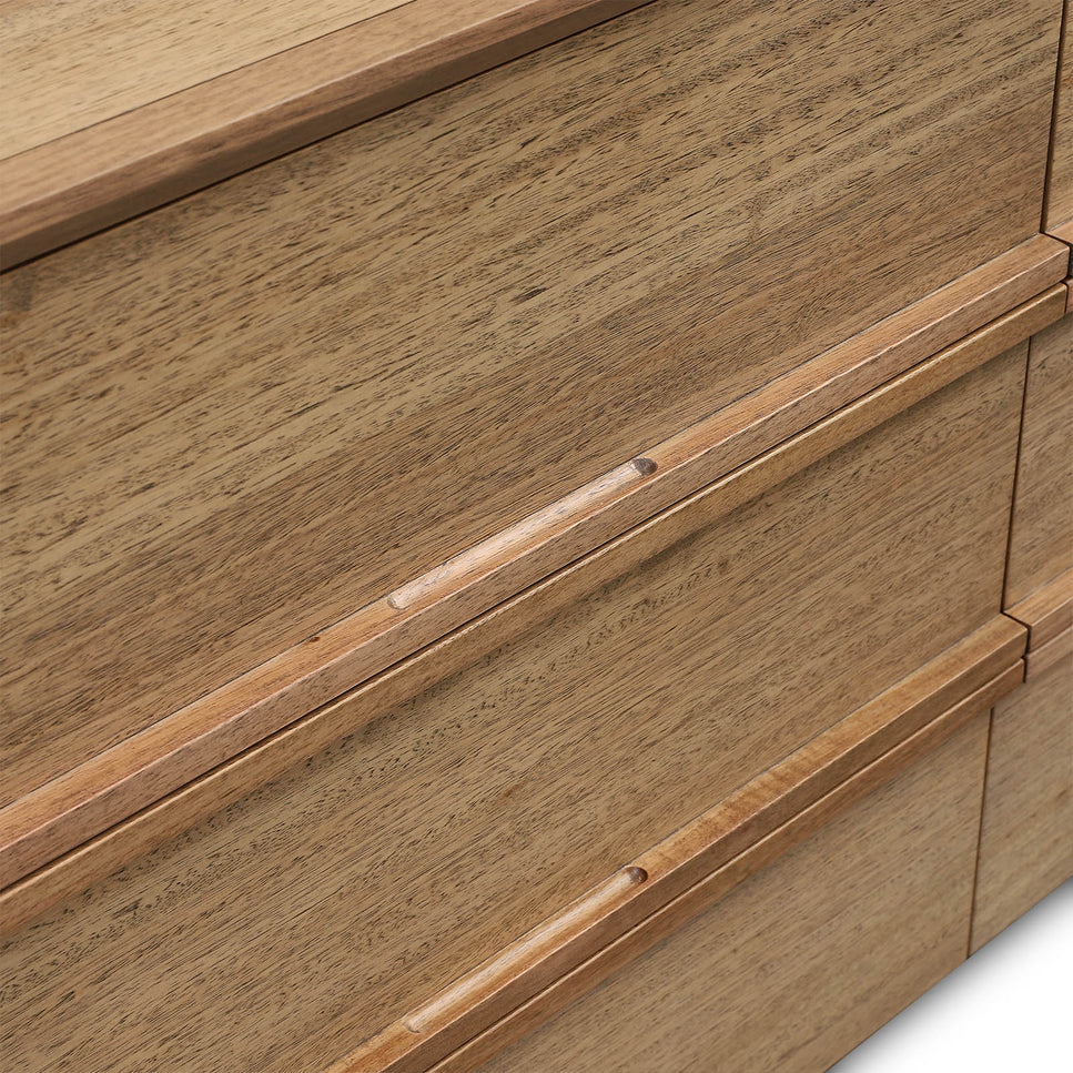 Owen Tasmanian Dresser - 6DRW